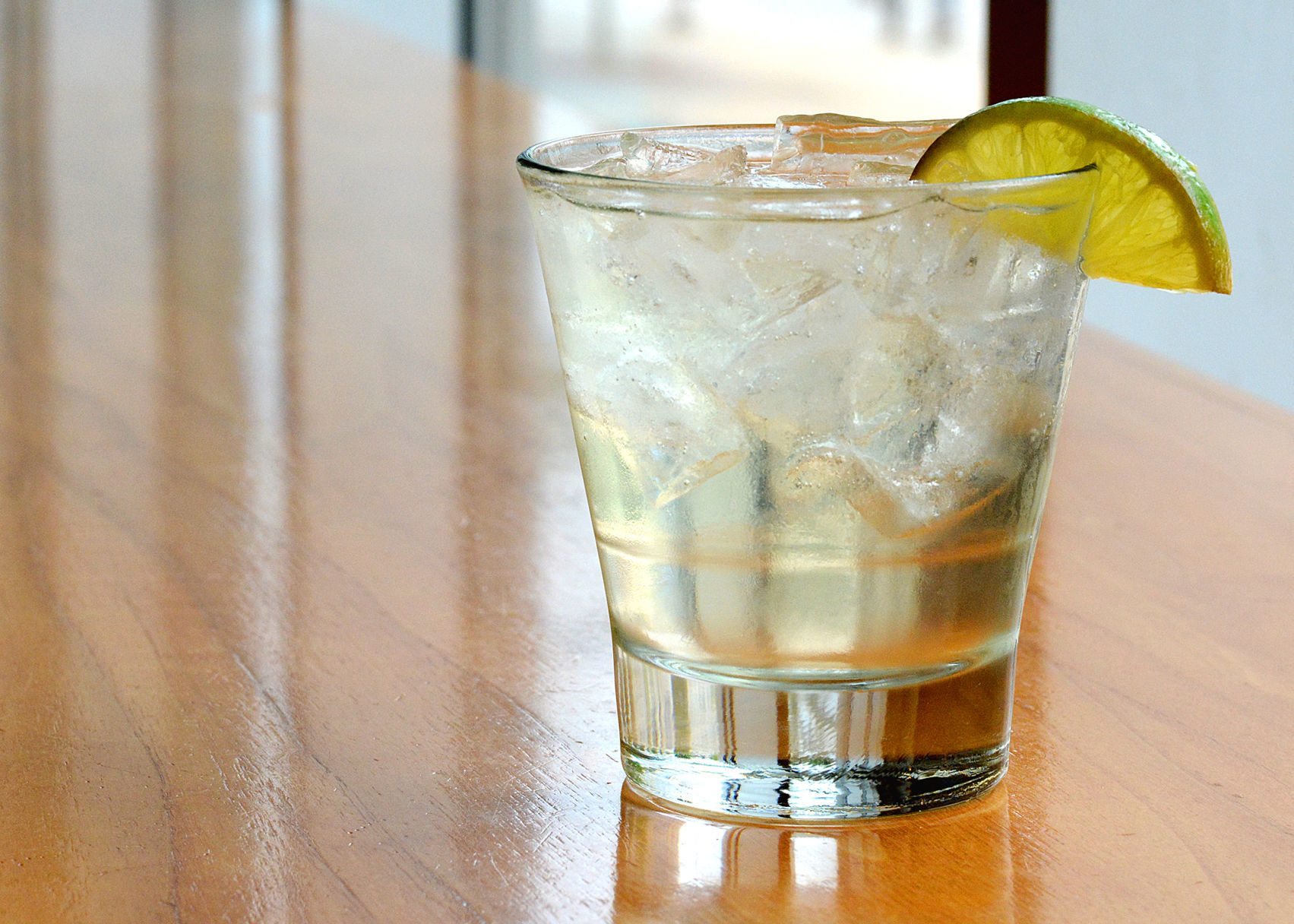 G & T at DLUX
